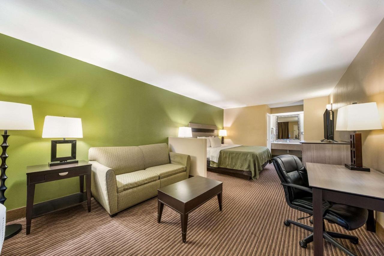 Quality Inn & Suites Garland - East Dallas المظهر الخارجي الصورة