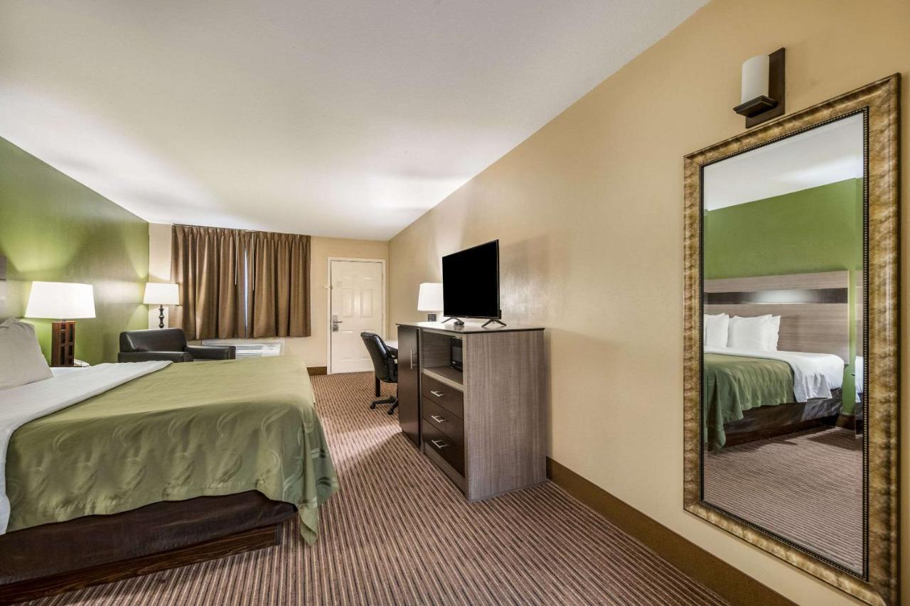 Quality Inn & Suites Garland - East Dallas المظهر الخارجي الصورة