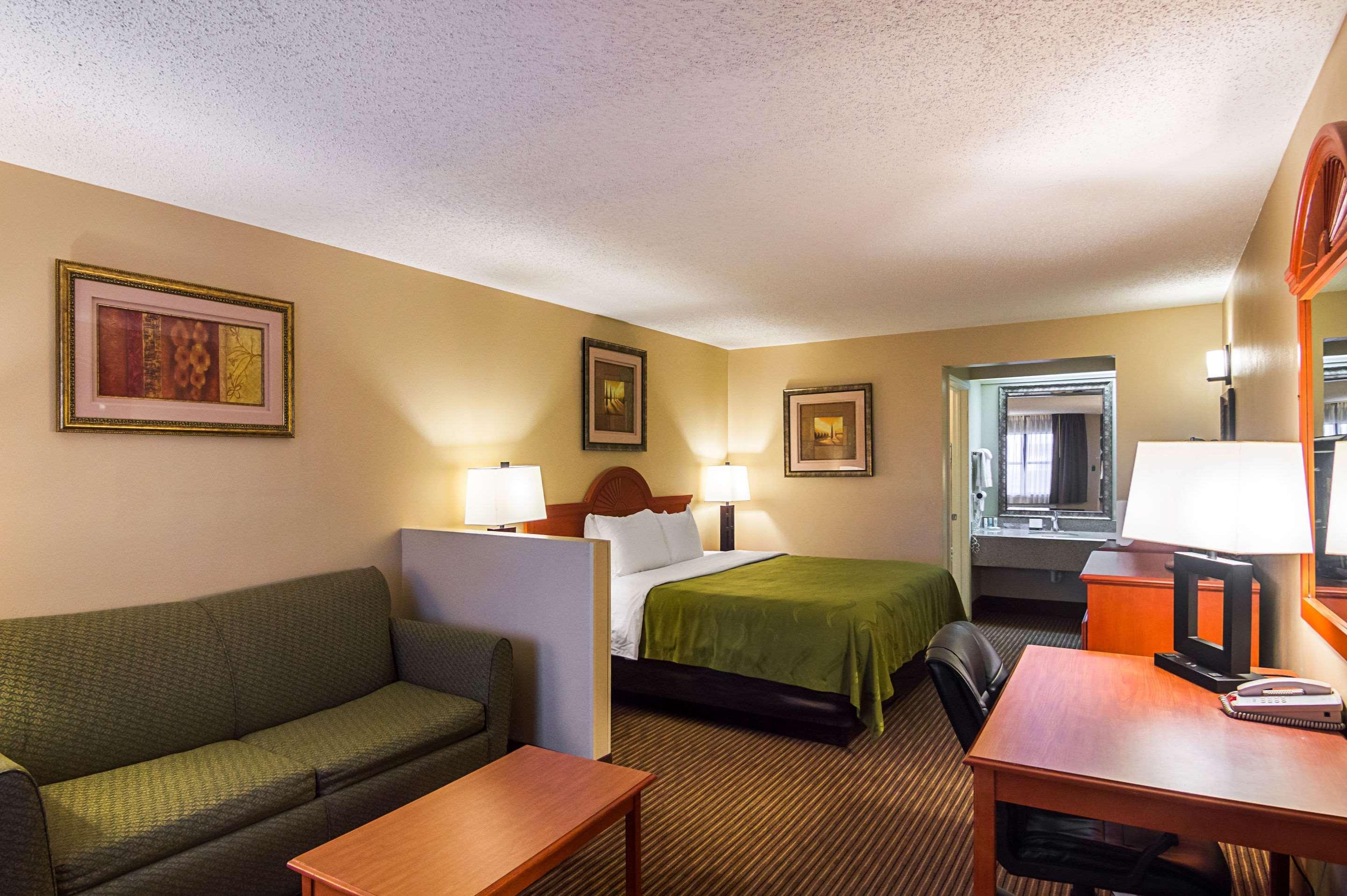 Quality Inn & Suites Garland - East Dallas المظهر الخارجي الصورة