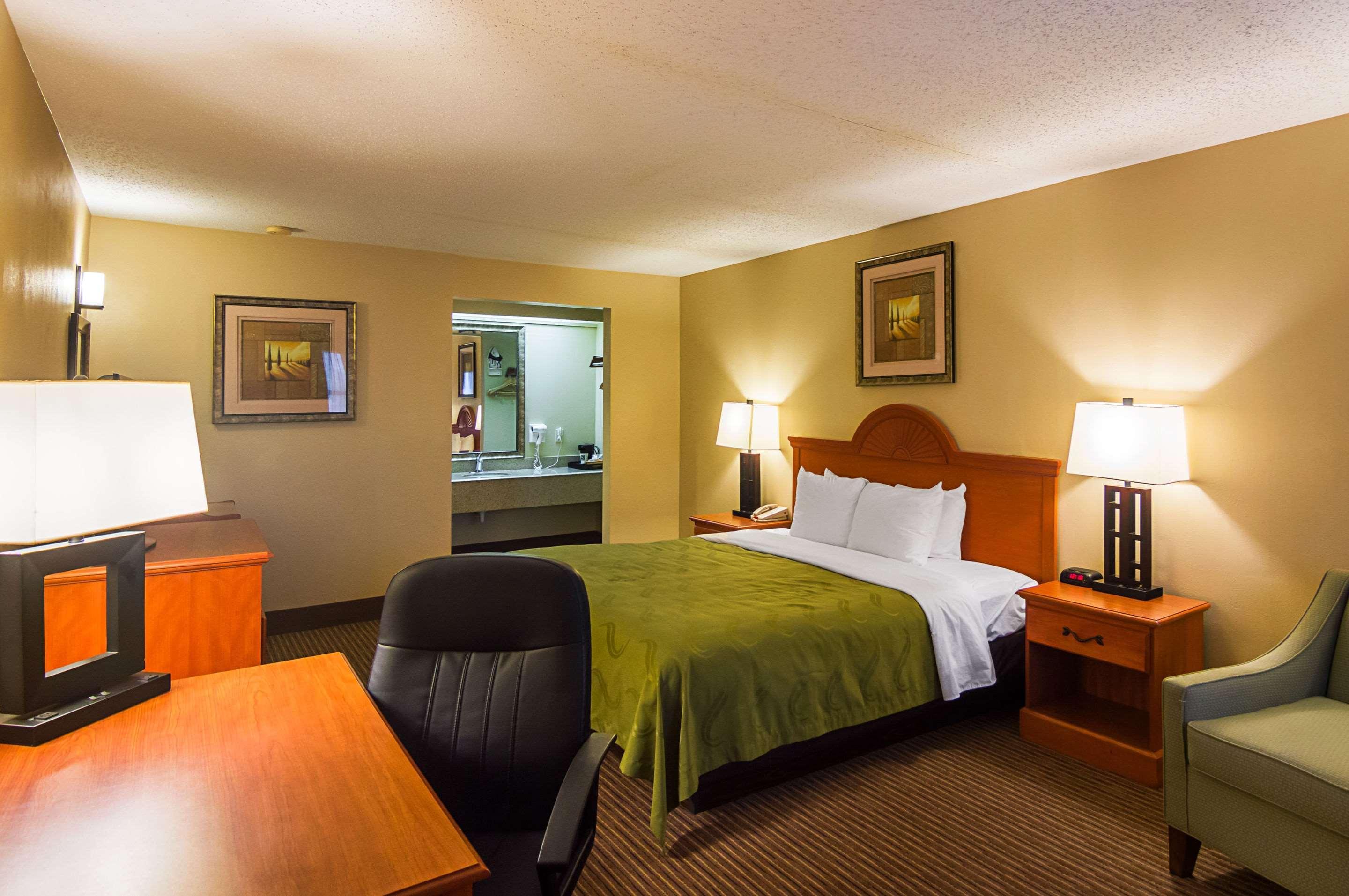 Quality Inn & Suites Garland - East Dallas المظهر الخارجي الصورة