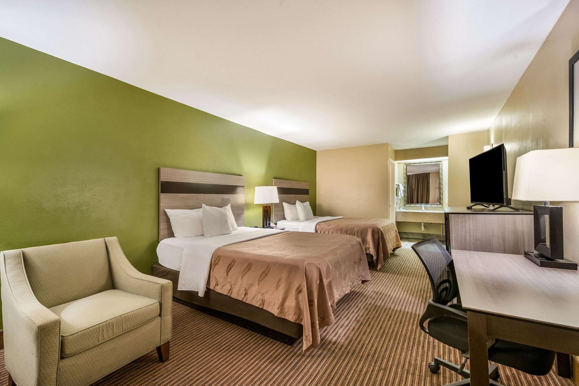 Quality Inn & Suites Garland - East Dallas المظهر الخارجي الصورة