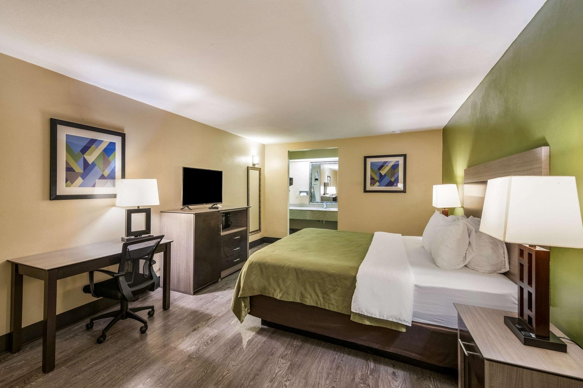 Quality Inn & Suites Garland - East Dallas المظهر الخارجي الصورة
