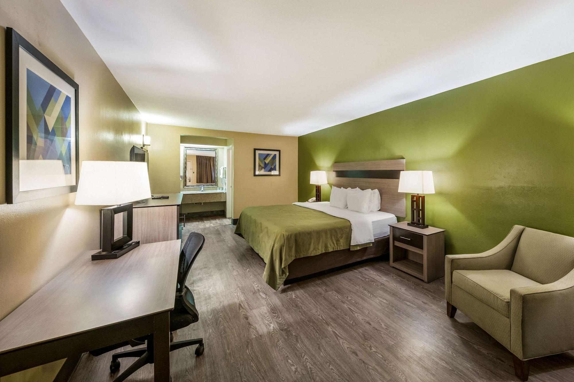 Quality Inn & Suites Garland - East Dallas المظهر الخارجي الصورة