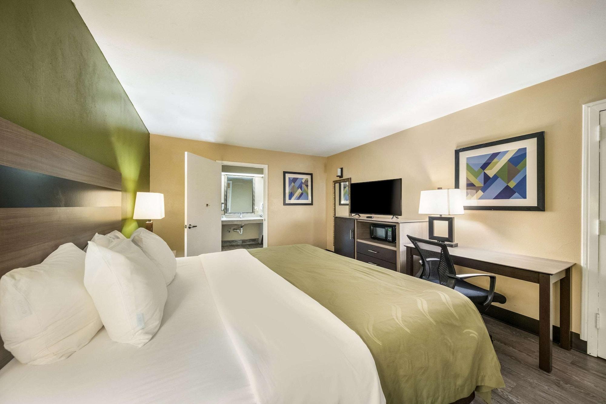 Quality Inn & Suites Garland - East Dallas المظهر الخارجي الصورة